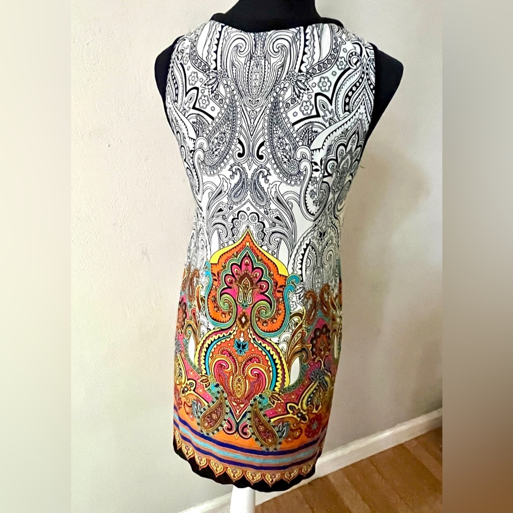 Sandra Darren Sheath Paisley Dress - Picture 3 of 5